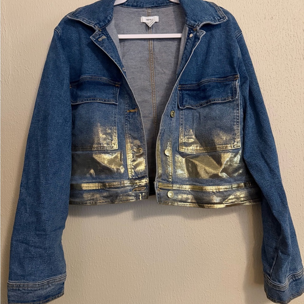 Forever 21 Blue Denim Cropped Jacket with Gold Accents Size L
